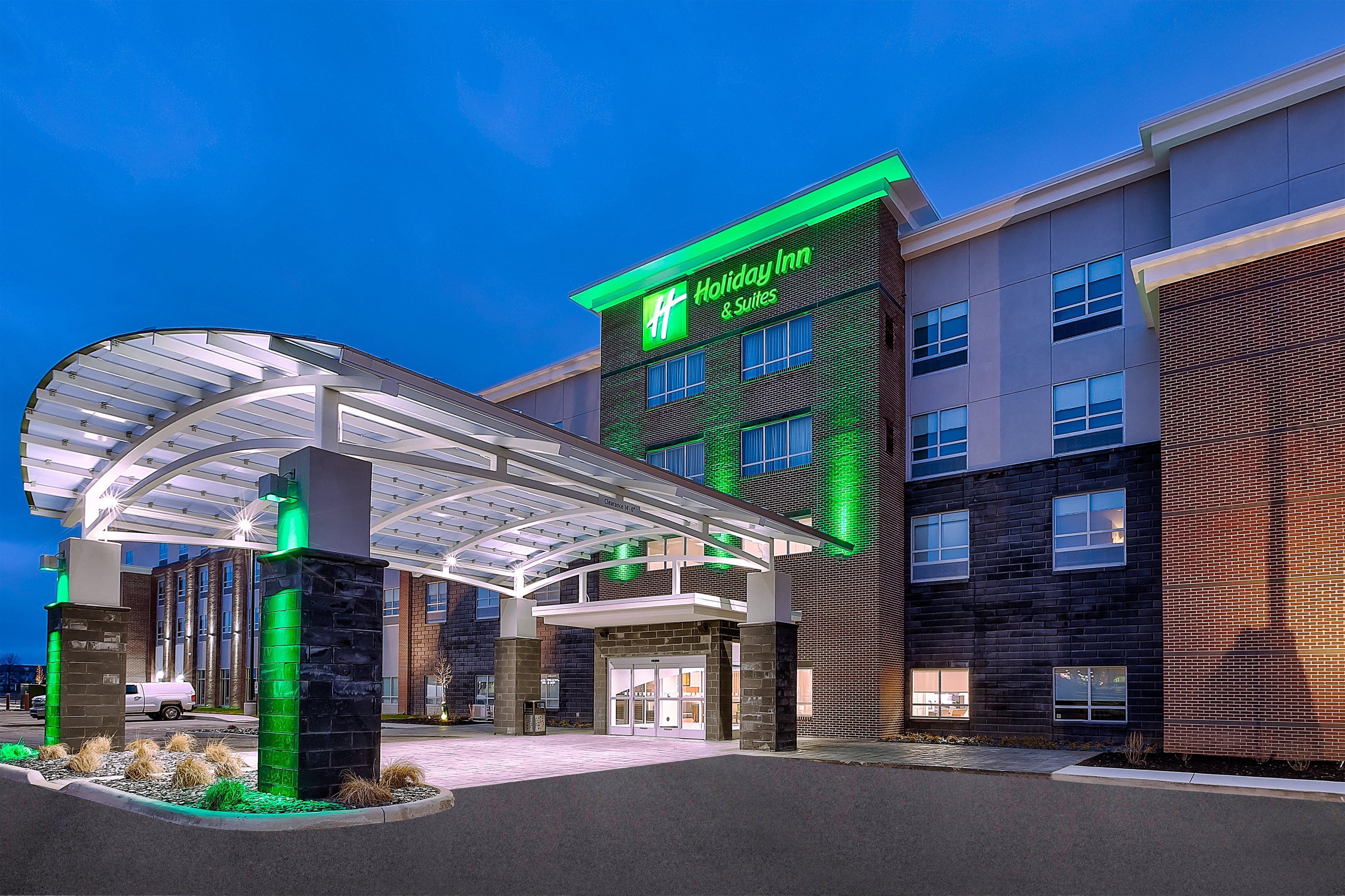 Holiday Inn & Suites - Toledo Southwest - Perrysburg, An Ihg Hotel Exterior photo